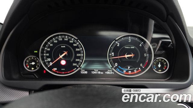 BMW X5 (F15) xDrive 30d M Sport package 2018 — фото 8