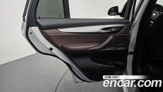 BMW X5 (F15) xDrive 30d M Sport package 2018 — фото 25