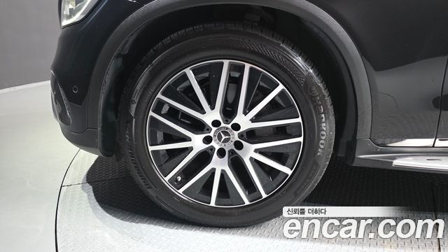 Mercedes-Benz GLC-Class (X253) GLC300 4MATIC 2020 — фото 5