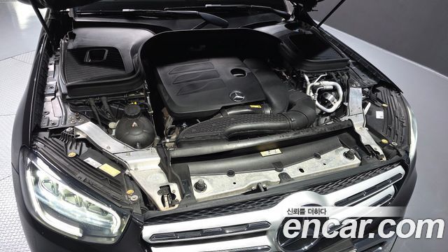Mercedes-Benz GLC-Class (X253) GLC300 4MATIC 2020 — фото 6