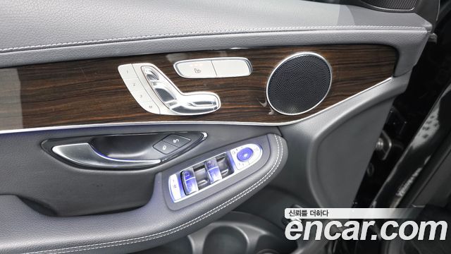 Mercedes-Benz GLC-Class (X253) GLC300 4MATIC 2020 — фото 30