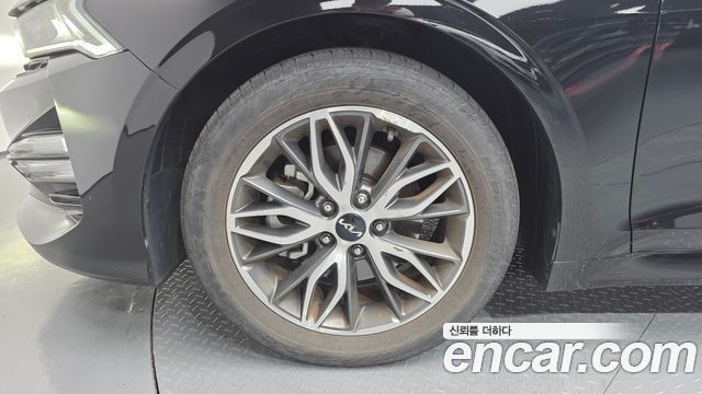 Kia K5 (III) 2.0 Prestige 2022 — фото 5