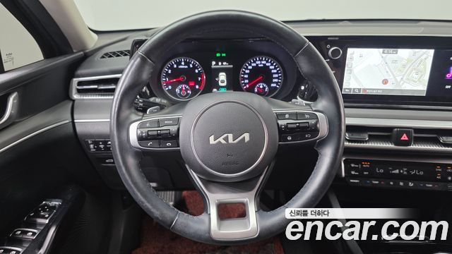 Kia K5 (III) 2.0 Prestige 2022 — фото 16