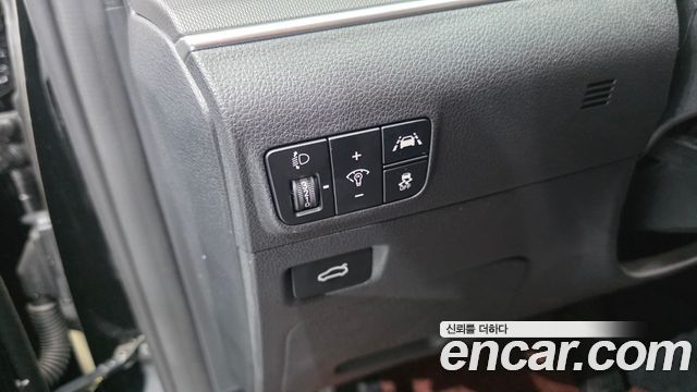 Kia K5 (III) 2.0 Prestige 2022 — фото 21