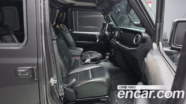 Jeep Wrangler (JL) 2.0 Overland 4Door 2020 — фото 11