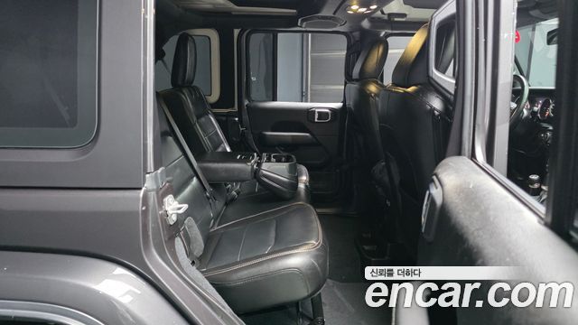 Jeep Wrangler (JL) 2.0 Overland 4Door 2020 — фото 12