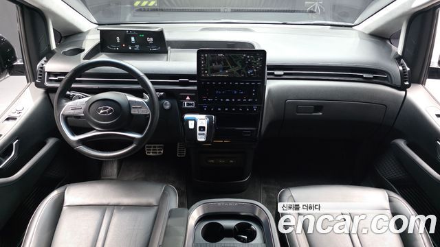Hyundai Staria 4WD Lounge 9-Seater Prestige 2022 — фото 7