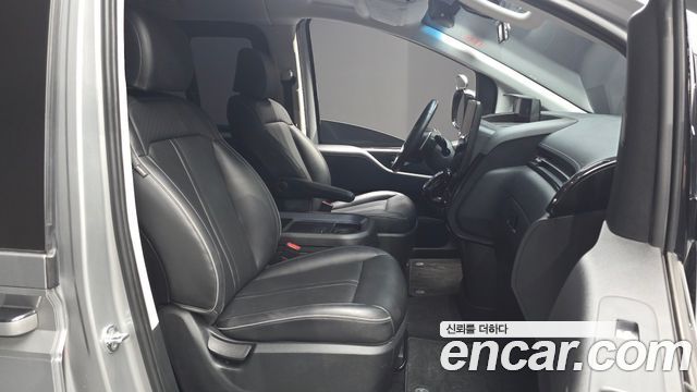 Hyundai Staria 4WD Lounge 9-Seater Prestige 2022 — фото 26