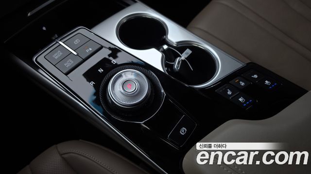 Kia K8 2.5 Gasoline 2WD Noblesse 2023 — фото 9