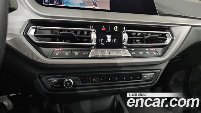 BMW 2 Series Gran Coupe (F44) 218d Advantage 2021 — фото 18