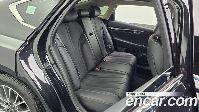 Genesis G80 (RG3) Gasoline 2.5 Turbo AWD 2022 — фото 26