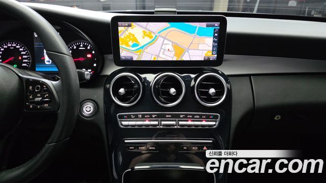 Mercedes-Benz C-Class (W205) C200 2019 — фото 20
