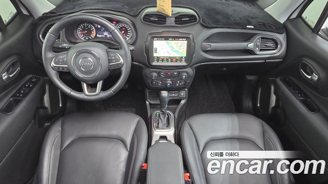 Jeep Renegade 1.3 Limited 2022 — фото 7