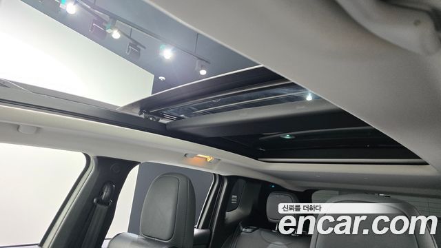 Jeep Renegade 1.3 Limited 2022 — фото 17