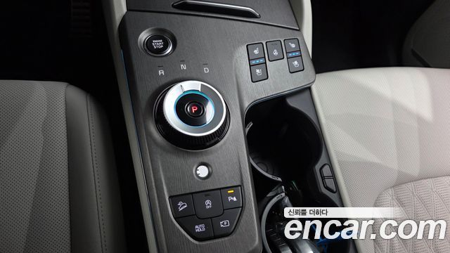 Kia Sportage (V) Gasoline 1.6 Turbo 2WD Signature 2026 — фото 9