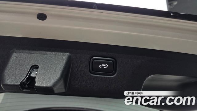 Kia Sportage (V) Gasoline 1.6 Turbo 2WD Signature 2026 — фото 20