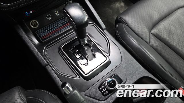 KG Mobility (SsangYong) Rexton Sports Khan Diesel 2.2 4WD Prestige 2021 — фото 9