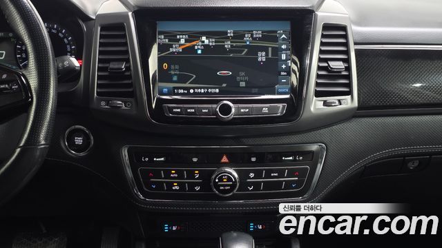 KG Mobility (SsangYong) Rexton Sports Khan Diesel 2.2 4WD Prestige 2021 — фото 14