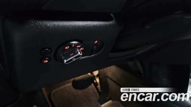 MINI Cooper Classic Plus Launch Pack Third Generation 2022 — фото 17