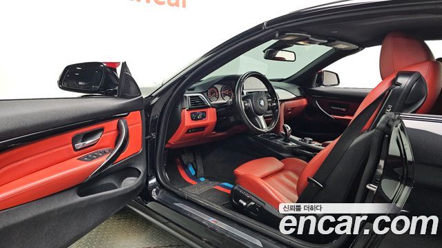 BMW 4 Series (F32) 428i M Sport Convertible 2016 — фото 10