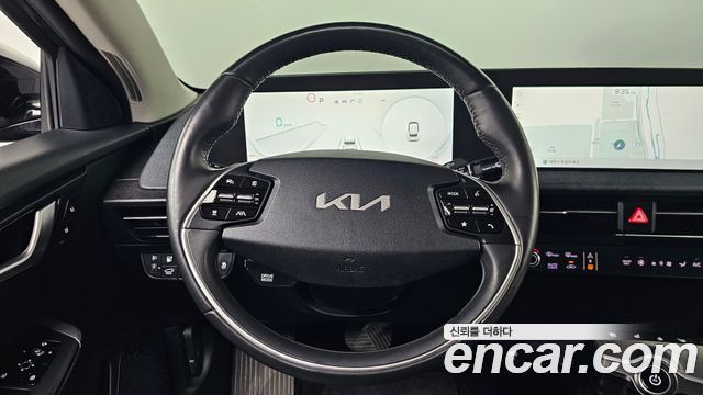 Kia EV6 Long Range Air 2022 — фото 15