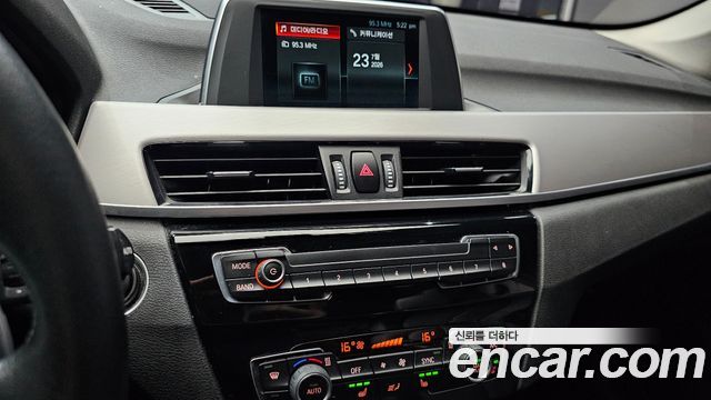 BMW X1 (F48) xDrive 18d Advantage 2020 — фото 14