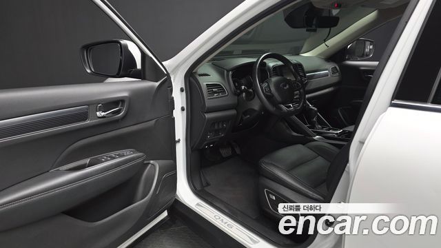 Renault Korea QM6 2.0 LPe RE Signature 2WD 2023 — фото 10