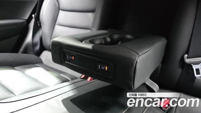 Renault Korea QM6 2.0 LPe RE Signature 2WD 2023 — фото 19