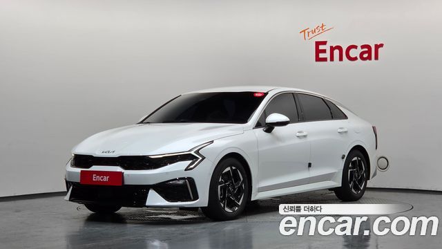 Kia K5 (III) 2.0 Noblesse 2024 — фото 1