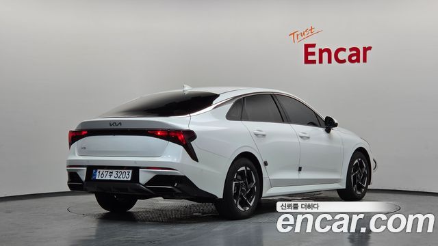Kia K5 (III) 2.0 Noblesse 2024 — фото 2