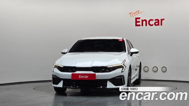 Kia K5 (III) 2.0 Noblesse 2024 — фото 3