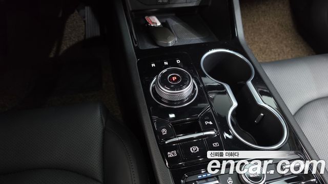 Kia K5 (III) 2.0 Noblesse 2024 — фото 9