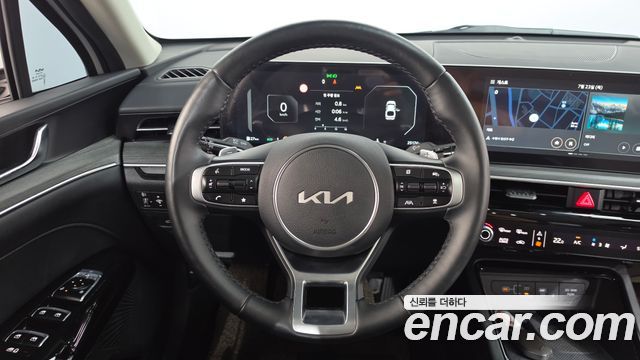Kia K5 (III) 2.0 Noblesse 2024 — фото 17