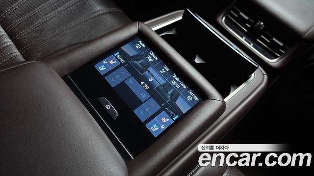 Lexus LS500h (V) 3.5 Luxury AWD 2018 — фото 18