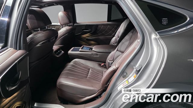 Lexus LS500h (V) 3.5 Luxury AWD 2018 — фото 26