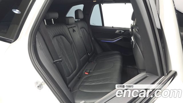 BMW X5 (G05) xDrive 40i M Sport 2025 — фото 15