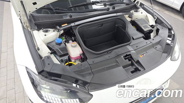 Hyundai Ioniq 6 Long Range Prestige 2023 — фото 6