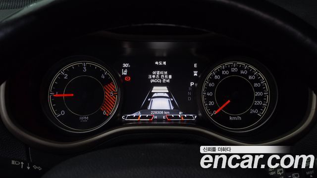 Jeep Cherokee (KL) 2.0 Diesel LIMITED 4WD 2015 — фото 8