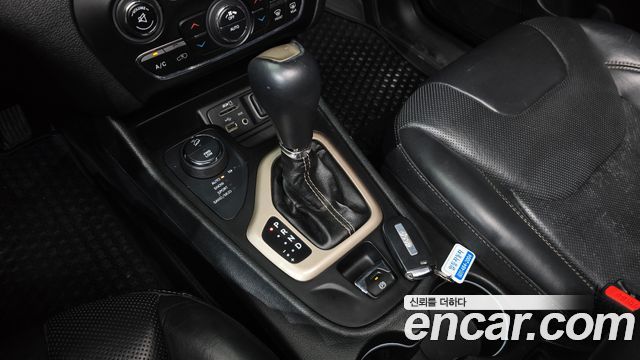 Jeep Cherokee (KL) 2.0 Diesel LIMITED 4WD 2015 — фото 9