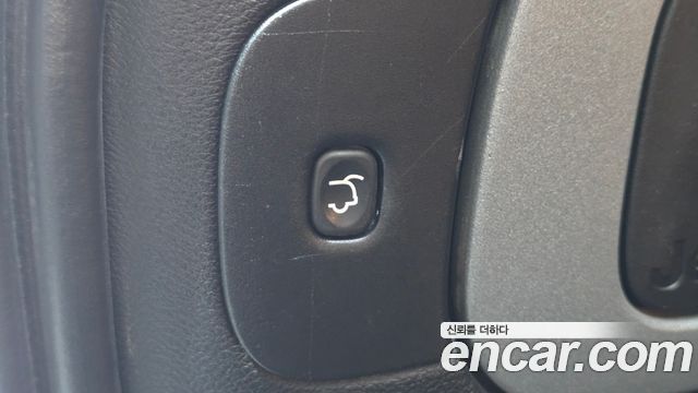 Jeep Cherokee (KL) 2.0 Diesel LIMITED 4WD 2015 — фото 20