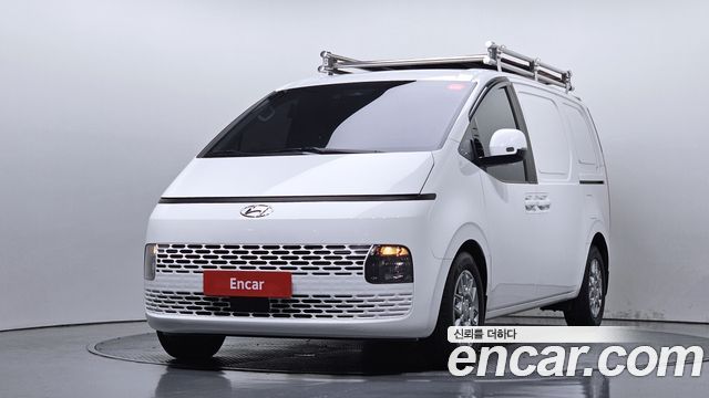 Hyundai Staria Cargo 3-Seater Modern 2022 — фото 1