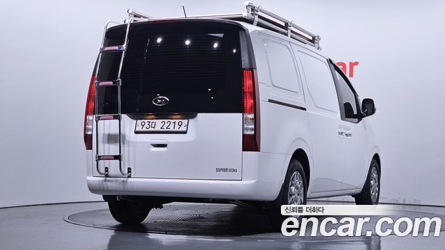 Hyundai Staria Cargo 3-Seater Modern 2022 — фото 2