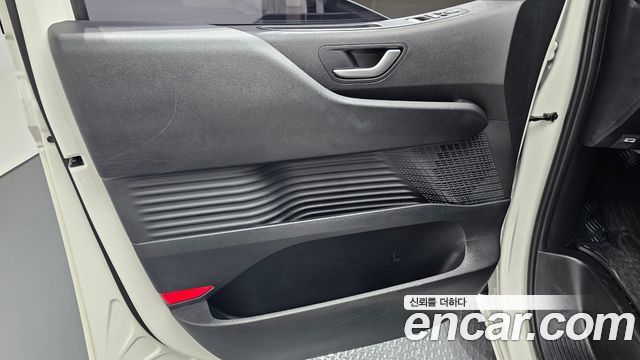 Hyundai Staria Cargo 3-Seater Modern 2022 — фото 24