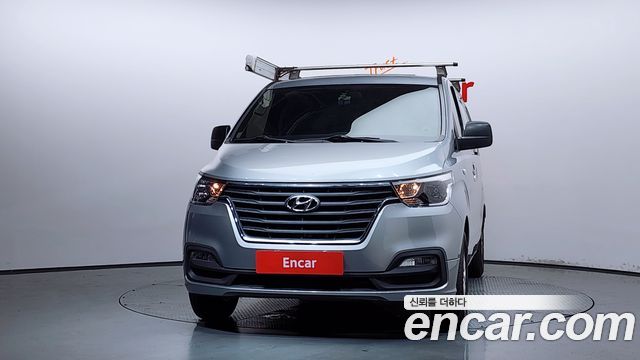 Hyundai Grand Starex Camping car 2021 — фото 3