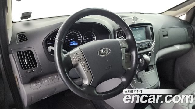 Hyundai Grand Starex Camping car 2021 — фото 12