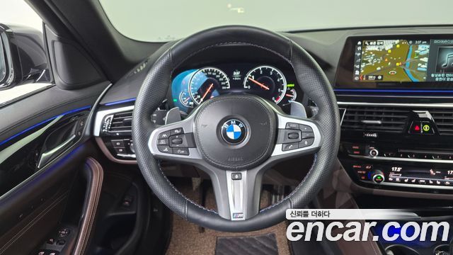 BMW 5 Series (G30) 520d M Sport Package Plus 2018 — фото 13