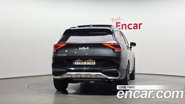 Kia Sportage (V) LPG 2.0 2WD Signature 2023 — фото 4