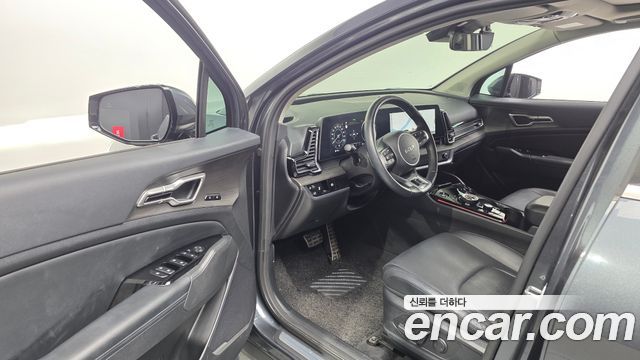 Kia Sportage (V) LPG 2.0 2WD Signature 2023 — фото 10