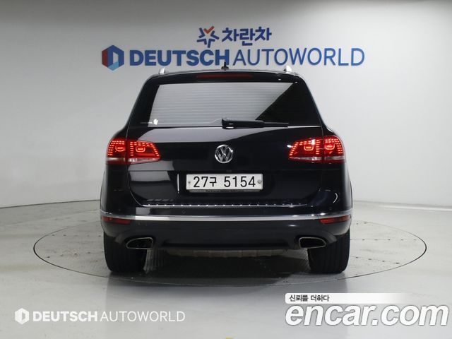 Volkswagen Touareg V6 3.0 TDI Bluemotion Premium 7P5 2015 — фото 4