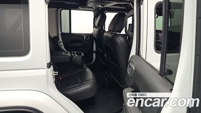 Jeep Wrangler (JL) 2.0 Overland Power Top 4Door 2021 — фото 11